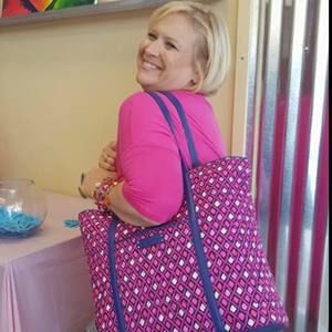 Meet your Posher, Kim